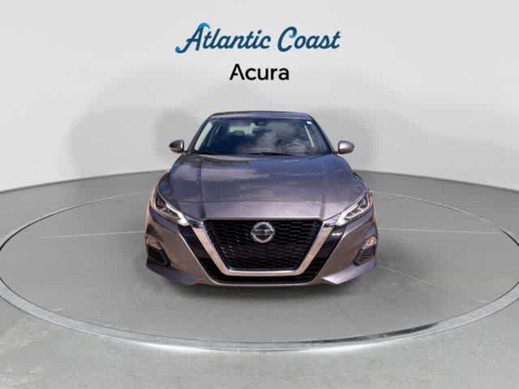 Used 2022 Nissan Altima 2.5 SV Sedan