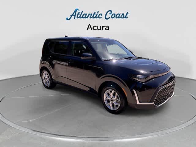 Used 2024 Kia Soul LX Sedan