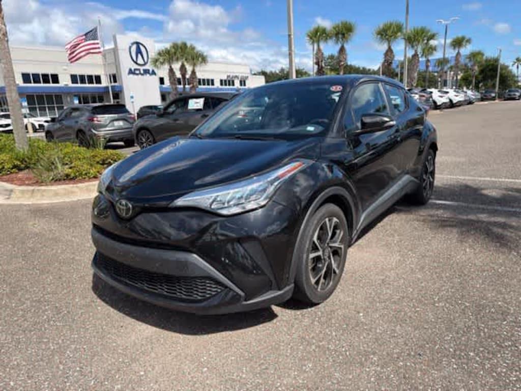 Used 2022 Toyota C-HR XLE SUV