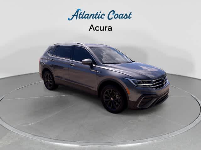 Used 2024 Volkswagen Tiguan SE SUV