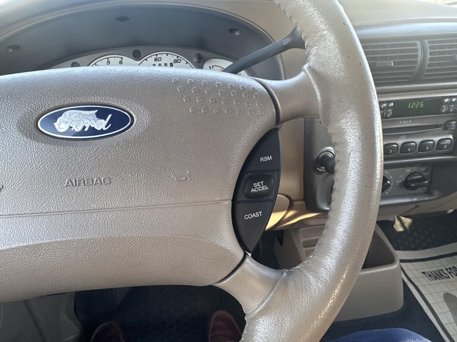 2001 Ford Explorer Sport Trac Base - Photo 18