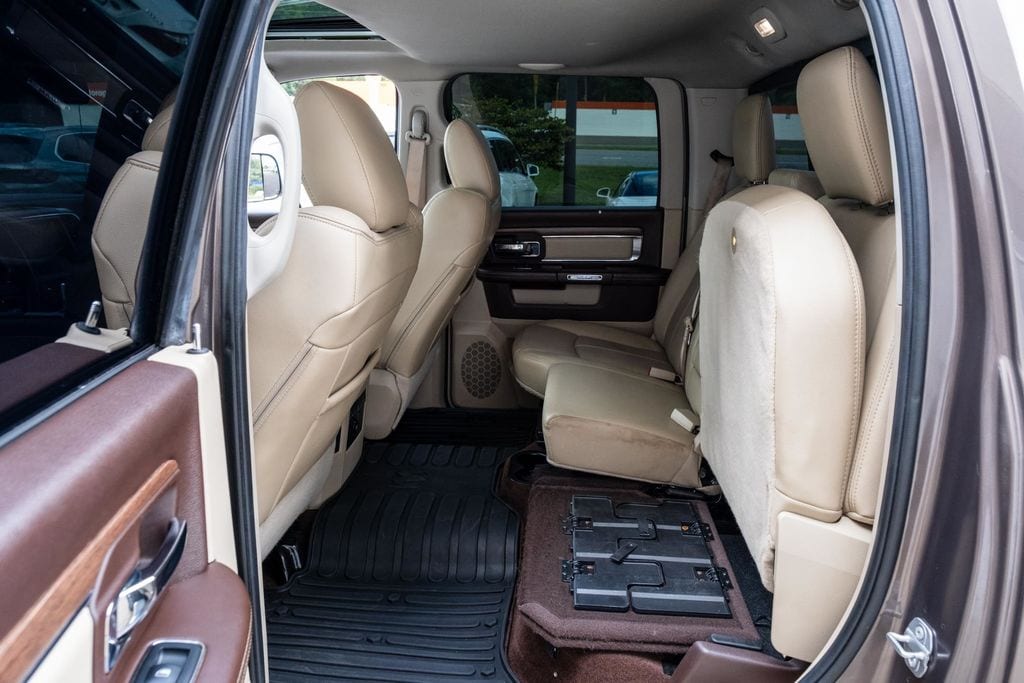 2018 RAM Ram 1500 Pickup Laramie - Photo 29