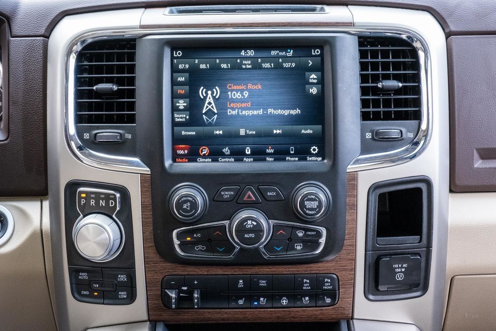 2018 RAM Ram 1500 Pickup Laramie - Photo 17
