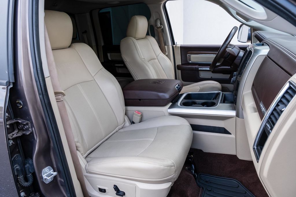 2018 RAM Ram 1500 Pickup Laramie - Photo 26
