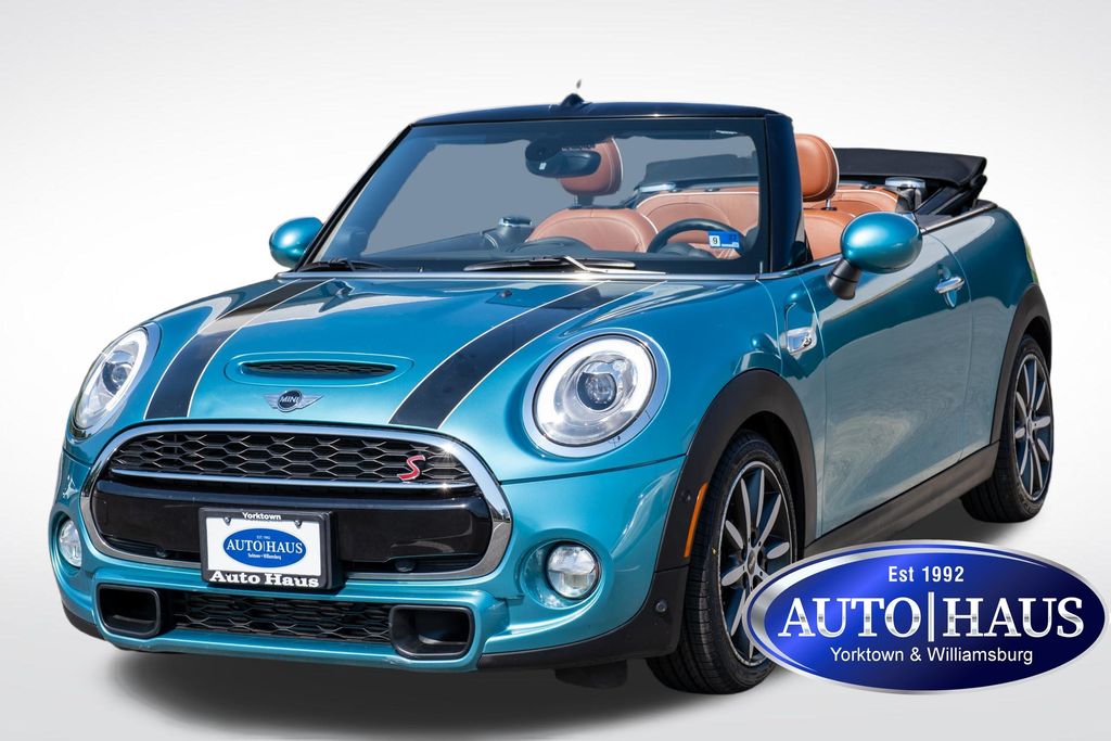 2018 MINI Cooper