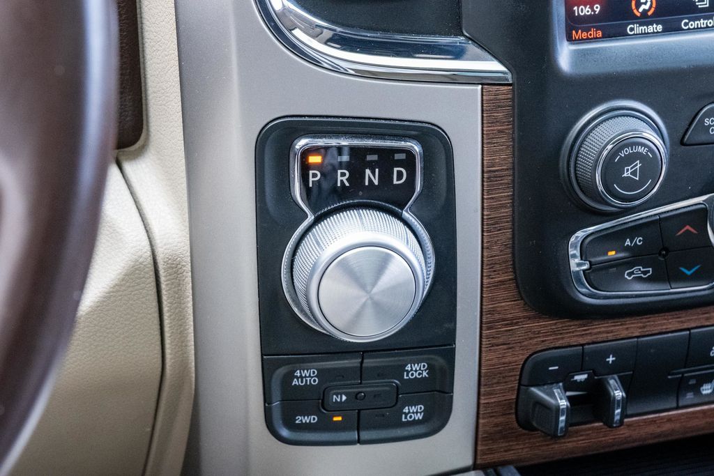 2018 RAM Ram 1500 Pickup Laramie - Photo 23
