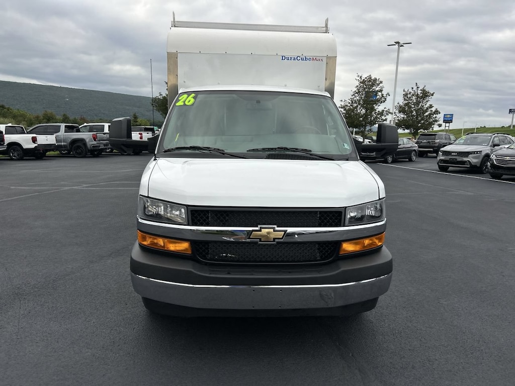 New 2026 Chevrolet Express Cutaway 1WT Truck