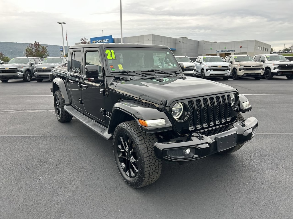 Used 2021 Jeep Gladiator Overland Truck Crew Cab