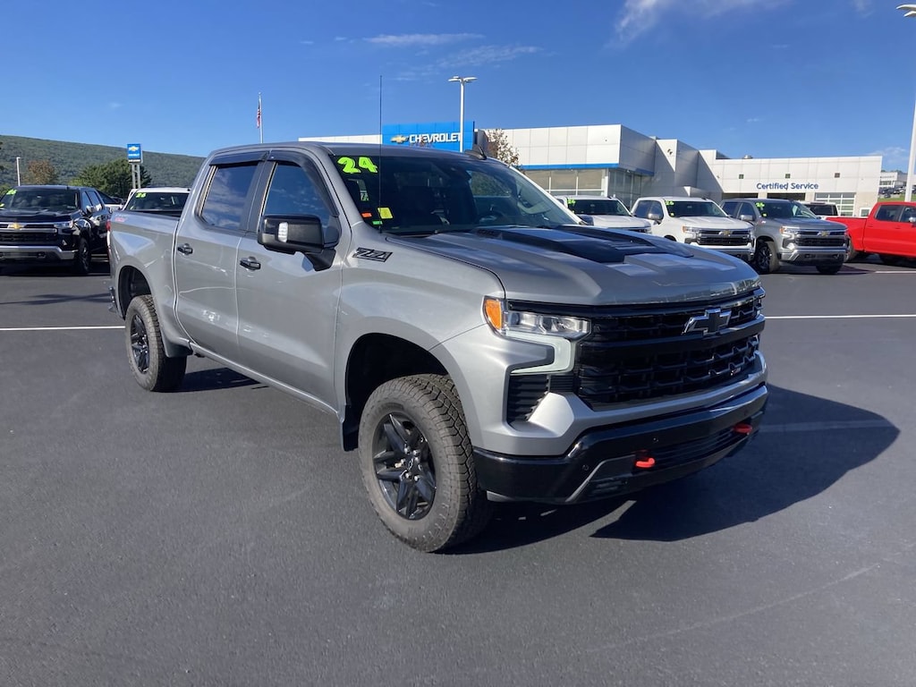 Used 2024 Chevrolet Silverado 1500 LT Trail Boss Truck Crew Cab