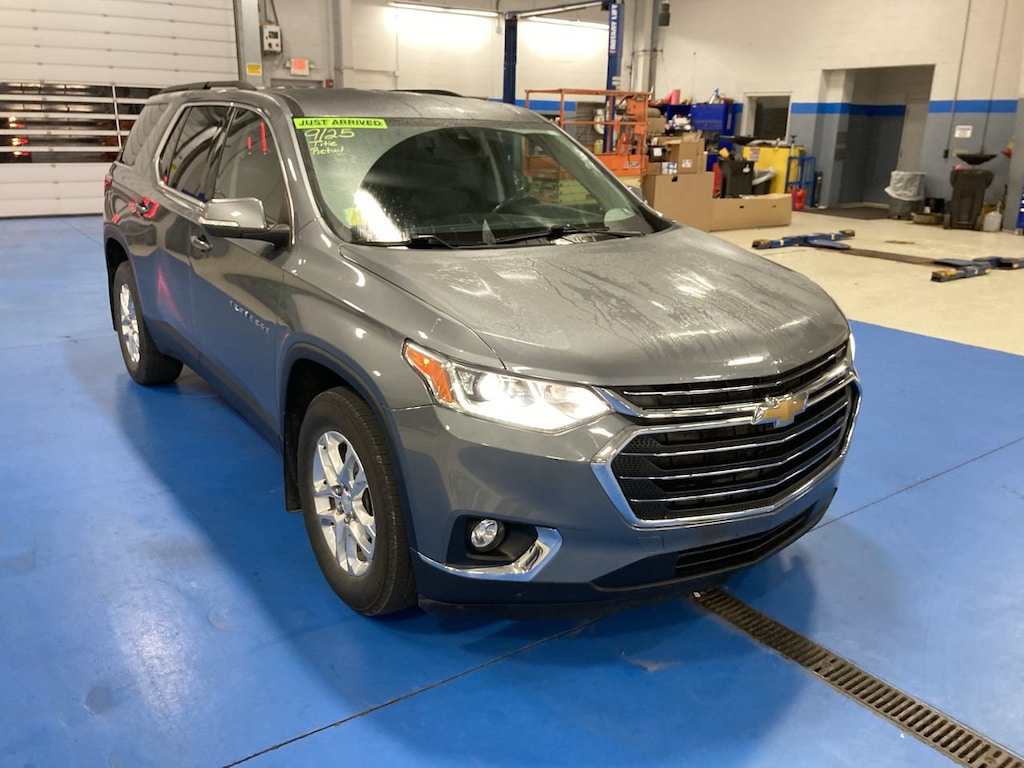 Used 2021 Chevrolet Traverse LT Leather SUV
