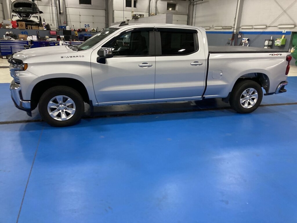 Used 2020 Chevrolet Silverado 1500 LT Truck Crew Cab