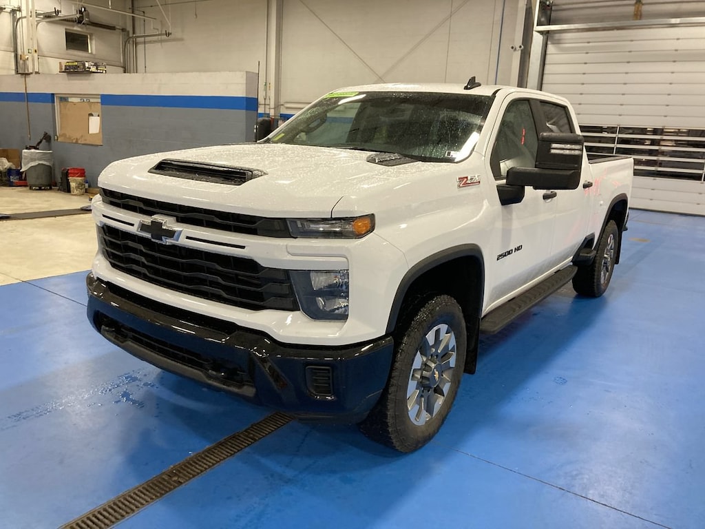 Used 2024 Chevrolet Silverado 2500 HD Custom Truck Crew Cab
