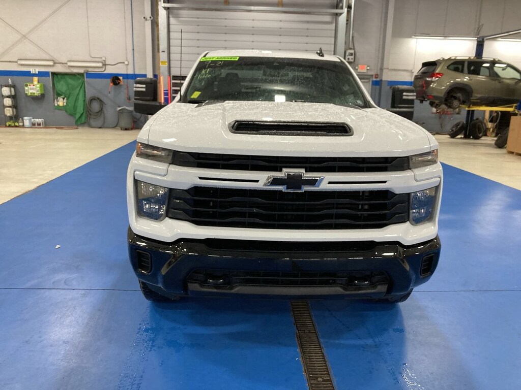 Used 2024 Chevrolet Silverado 2500 HD Custom Truck Crew Cab