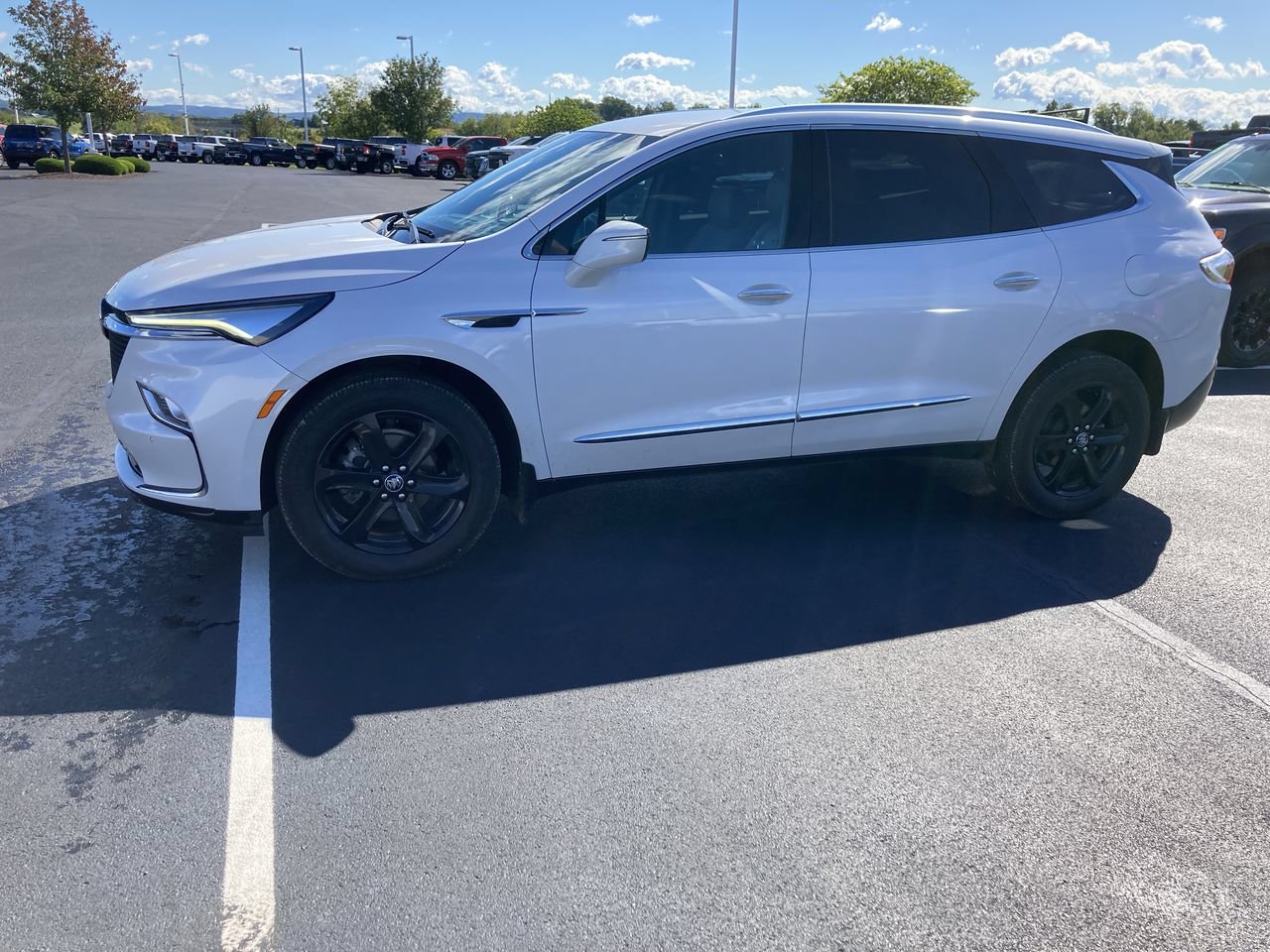 Used 2023 Buick Enclave Essence SUV