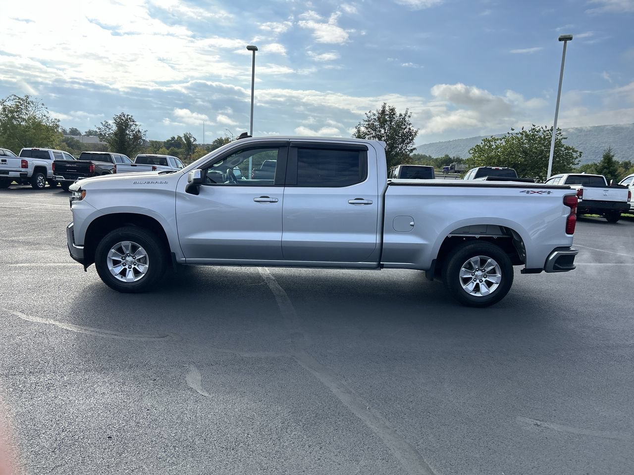 Used 2020 Chevrolet Silverado 1500 LT Truck Crew Cab