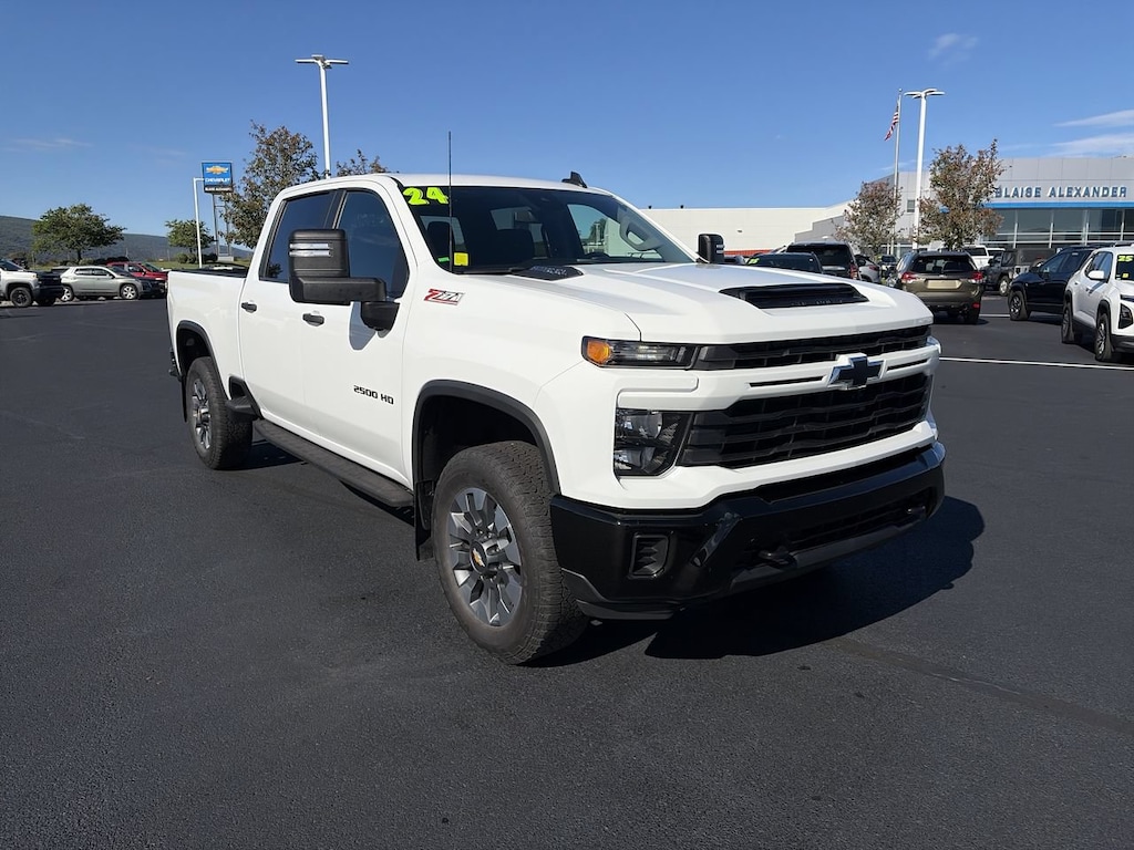 Used 2024 Chevrolet Silverado 2500 HD Custom Truck Crew Cab