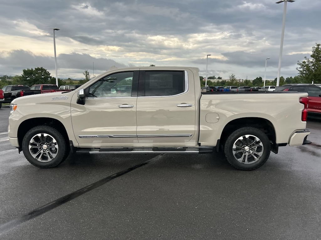 New 2026 Chevrolet Silverado 1500 High Country Truck Crew Cab