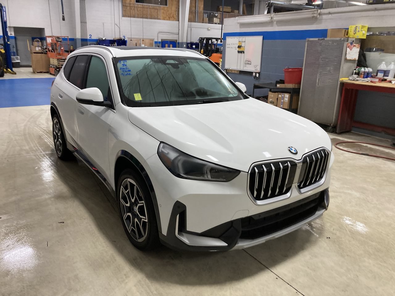 2025 BMW X1