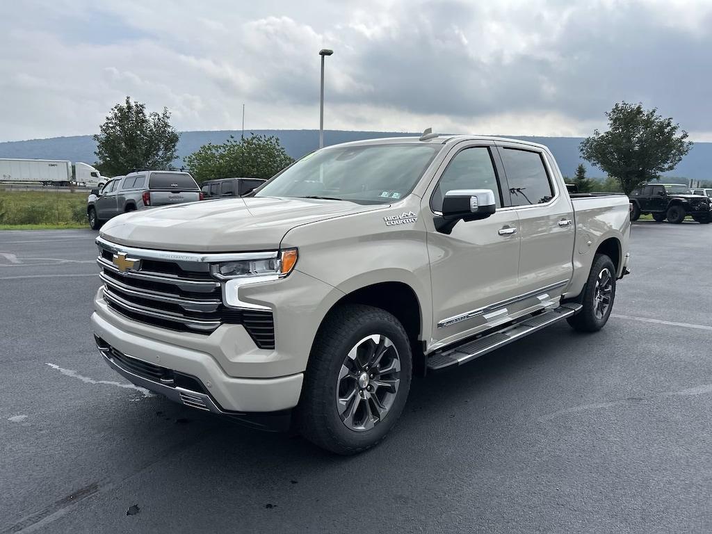 New 2026 Chevrolet Silverado 1500 High Country Truck Crew Cab