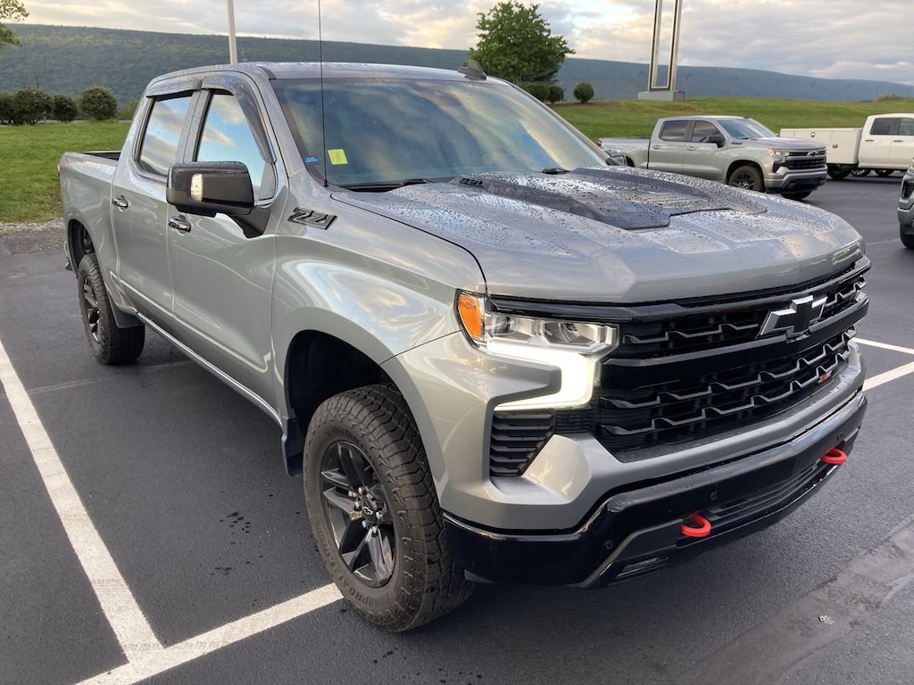 Used 2024 Chevrolet Silverado 1500 LT Trail Boss Truck Crew Cab