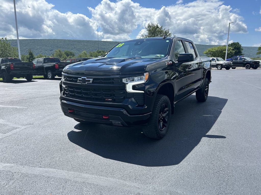 Used 2023 Chevrolet Silverado 1500 LT Trail Boss Truck Crew Cab