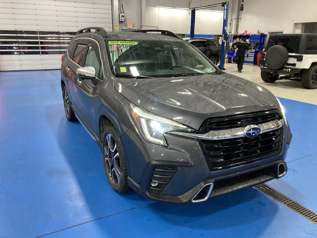 Used 2023 Subaru Ascent Touring 7-Passenger SUV