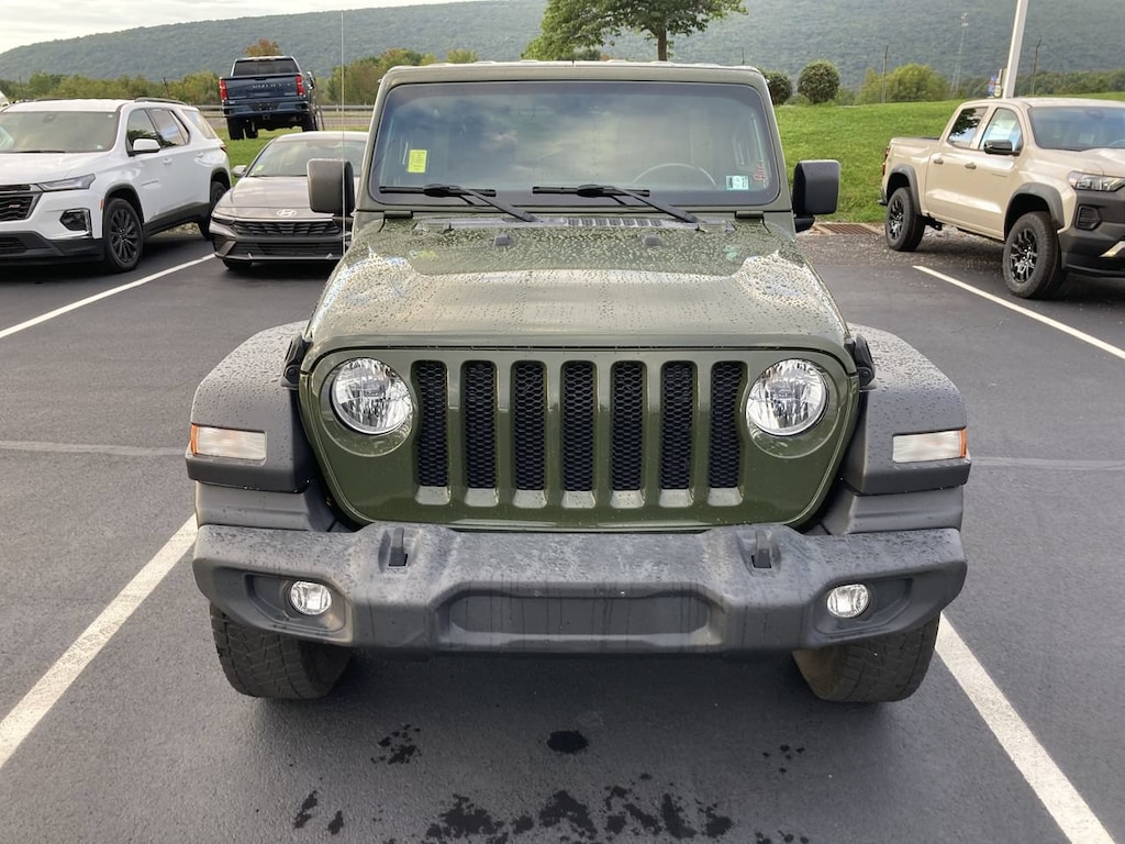 Used 2021 Jeep Wrangler Unlimited Sport SUV