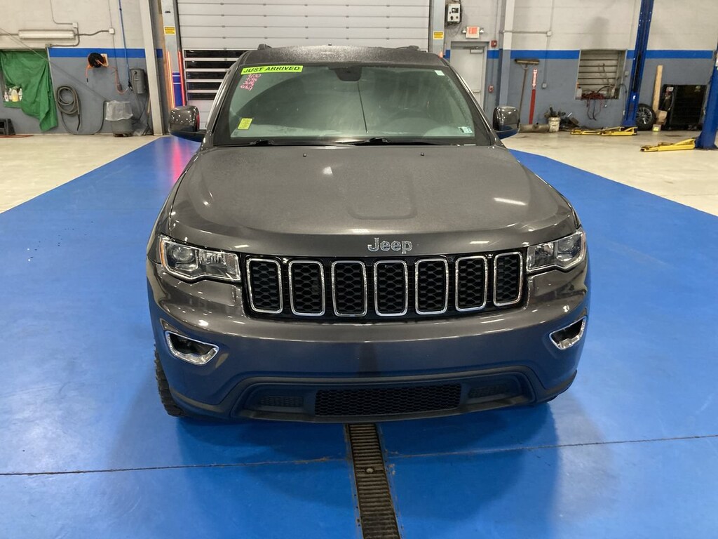 Used 2020 Jeep Grand Cherokee Laredo SUV