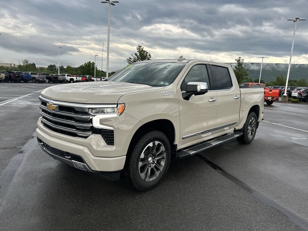 New 2026 Chevrolet Silverado 1500 High Country Truck Crew Cab