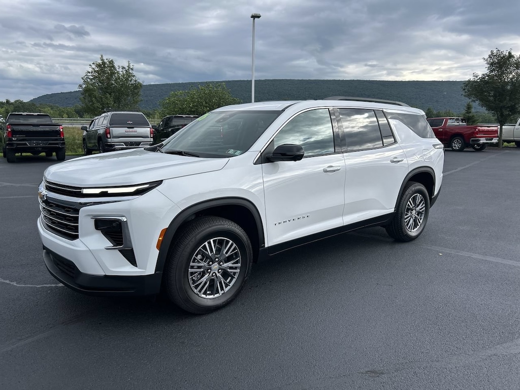 New 2027 Chevrolet Traverse AWD LT SUV