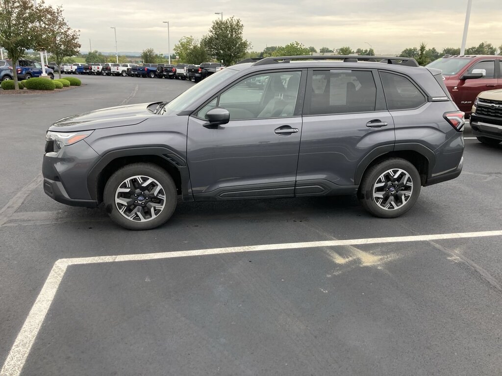 Used 2025 Subaru Forester Premium SUV