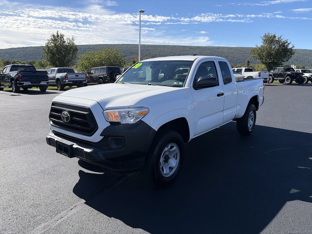 Used 2020 Toyota Tacoma 4WD SR SR Access Cab 6 Bed I4 AT