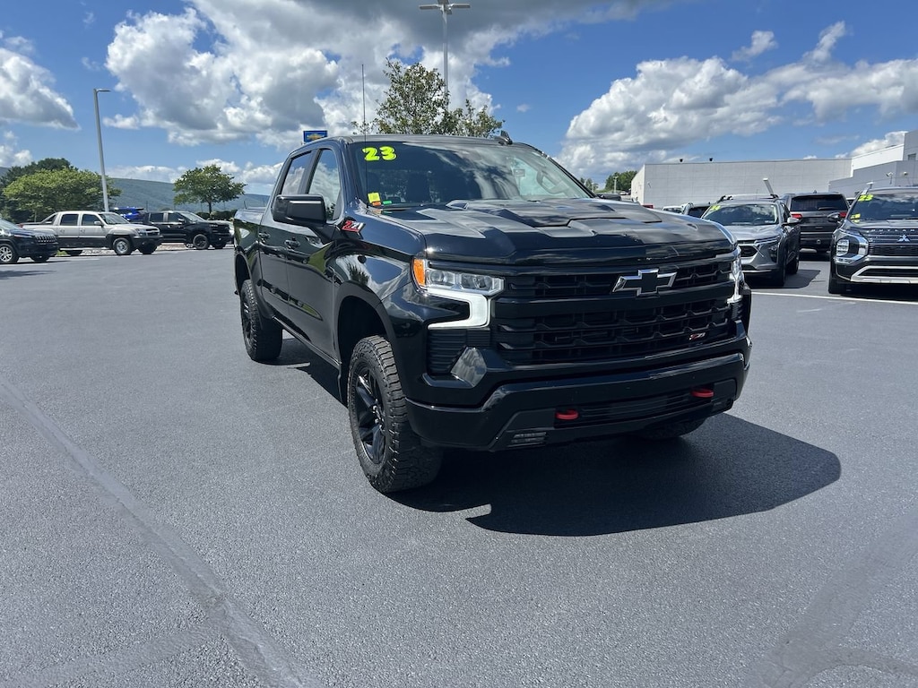 Used 2023 Chevrolet Silverado 1500 LT Trail Boss Truck Crew Cab