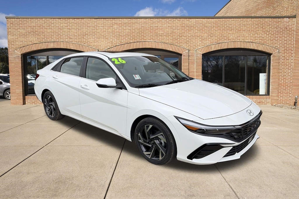 New 2026 Hyundai Elantra Limited Sedan