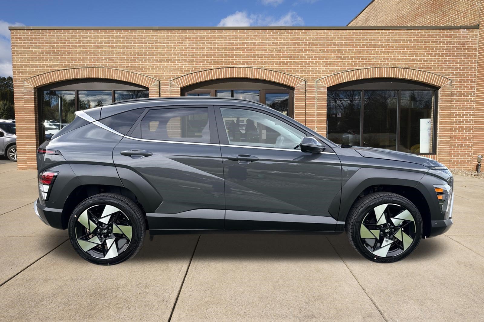 New 2027 Hyundai Kona Limited Limited AWD