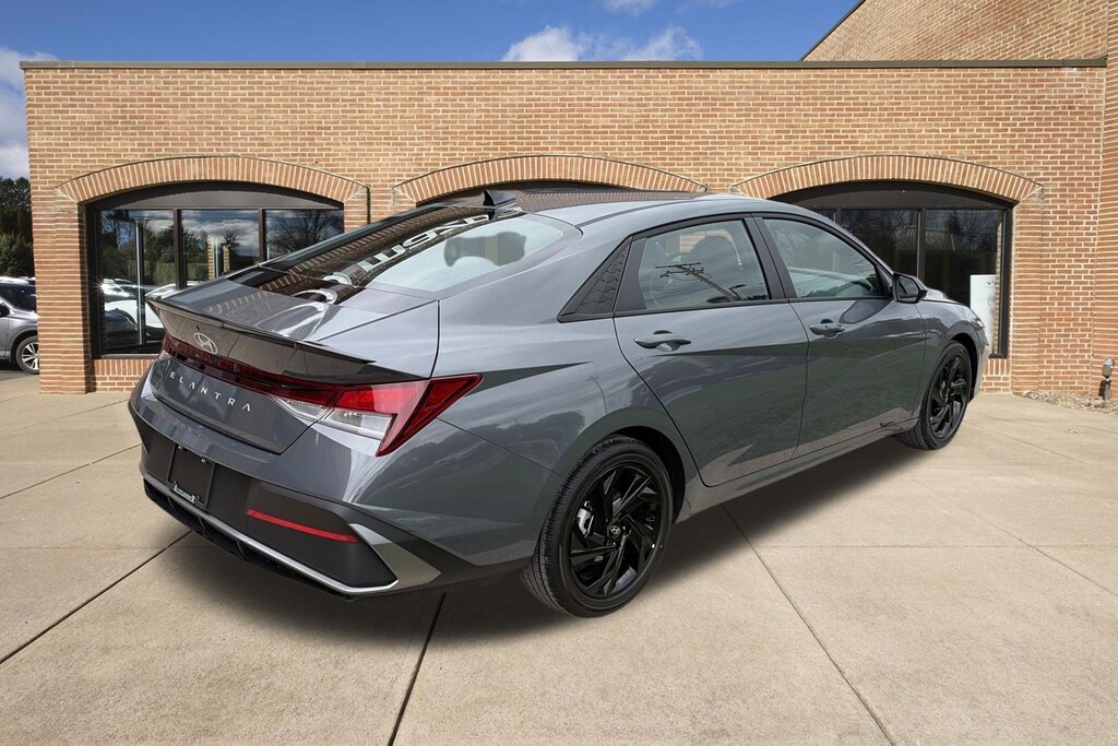 New 2026 Hyundai Elantra SEL Sport Plus Sedan