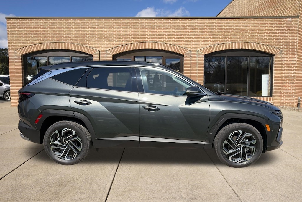 New 2026 Hyundai Tucson Hybrid Limited SUV