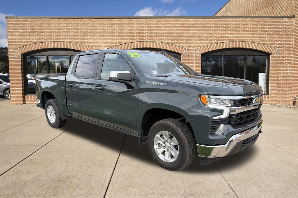 Used 2025 Chevrolet Silverado 1500 LT w/1LT Truck Crew Cab