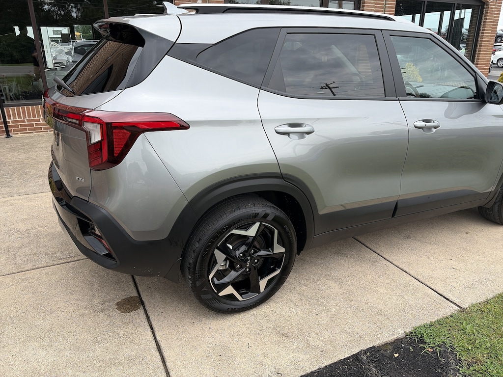 Used 2025 Kia Seltos S SUV