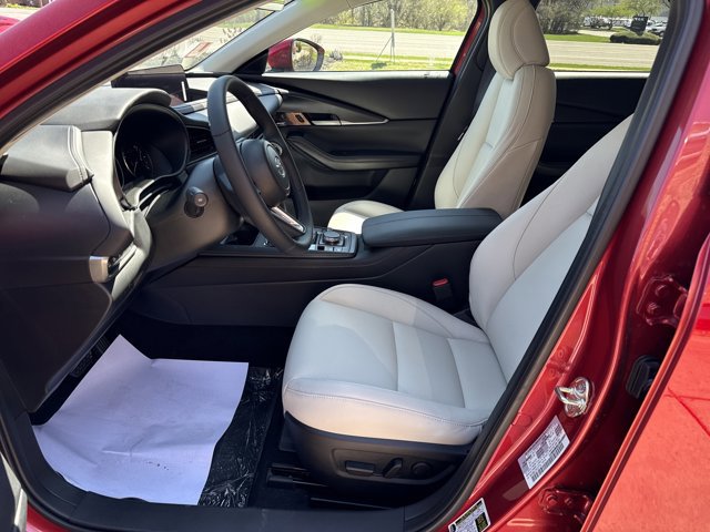2026 Mazda CX-30 Premium - Photo 12