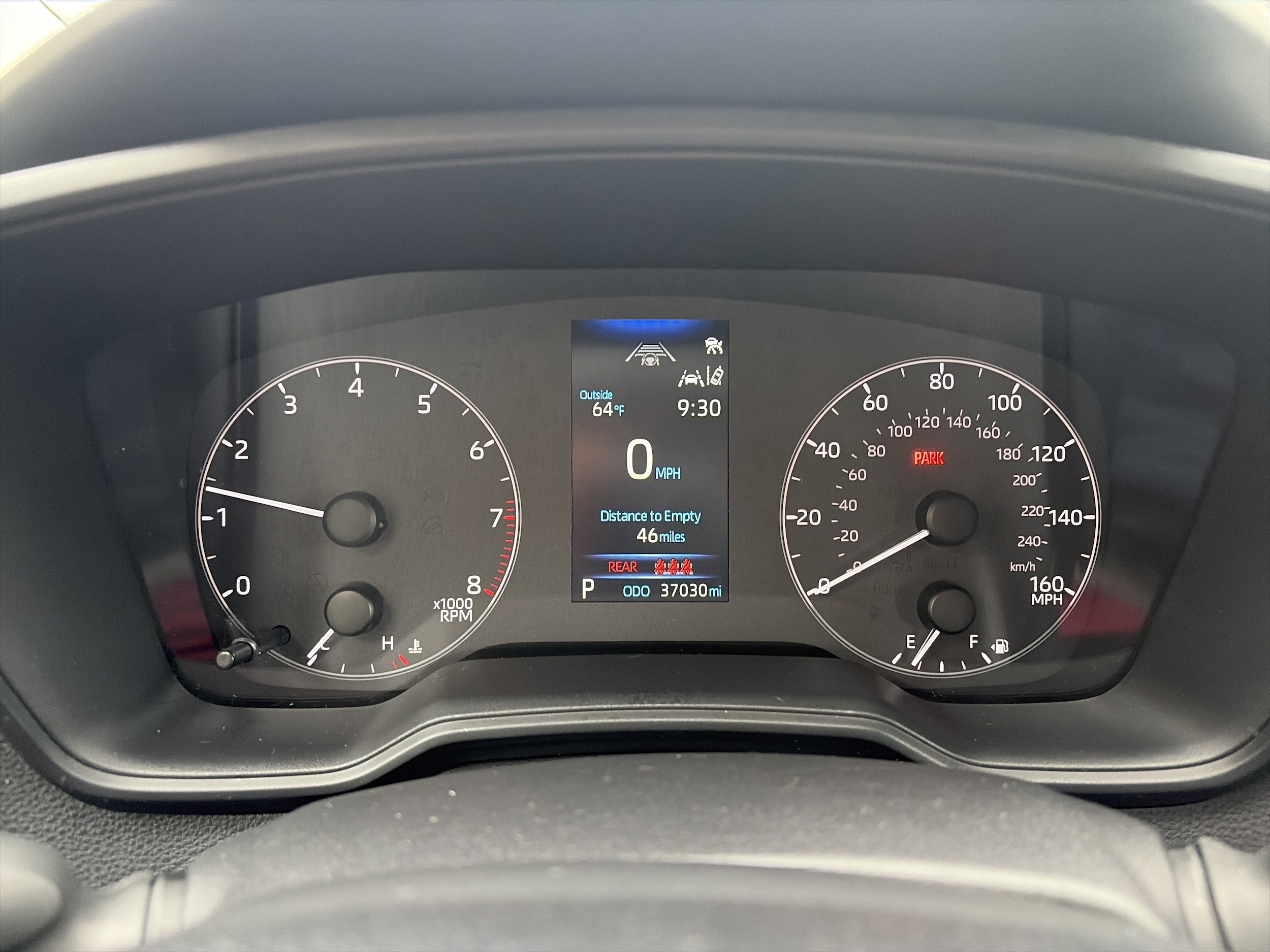 2025 Toyota Corolla LE - Photo 19