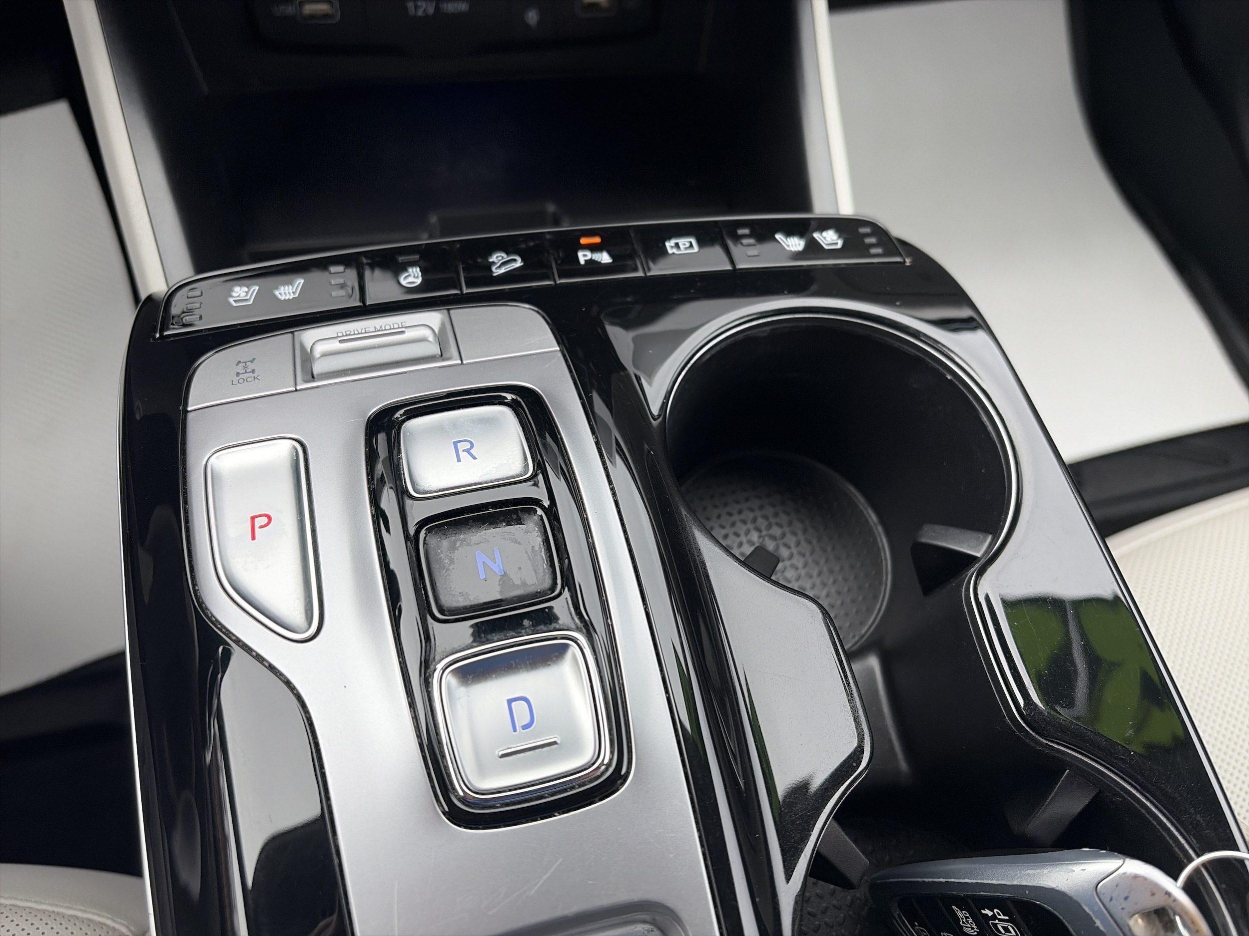 2022 Hyundai Tucson Limited - Photo 23