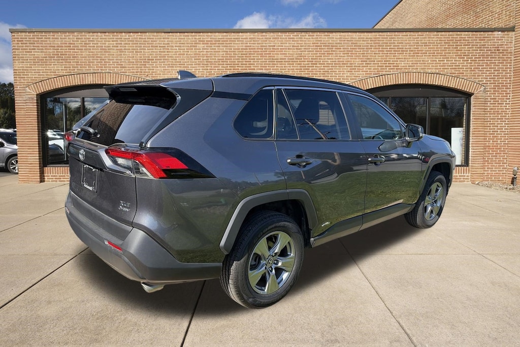 Used 2025 Toyota RAV4 Hybrid XLE Hybrid XLE AWD