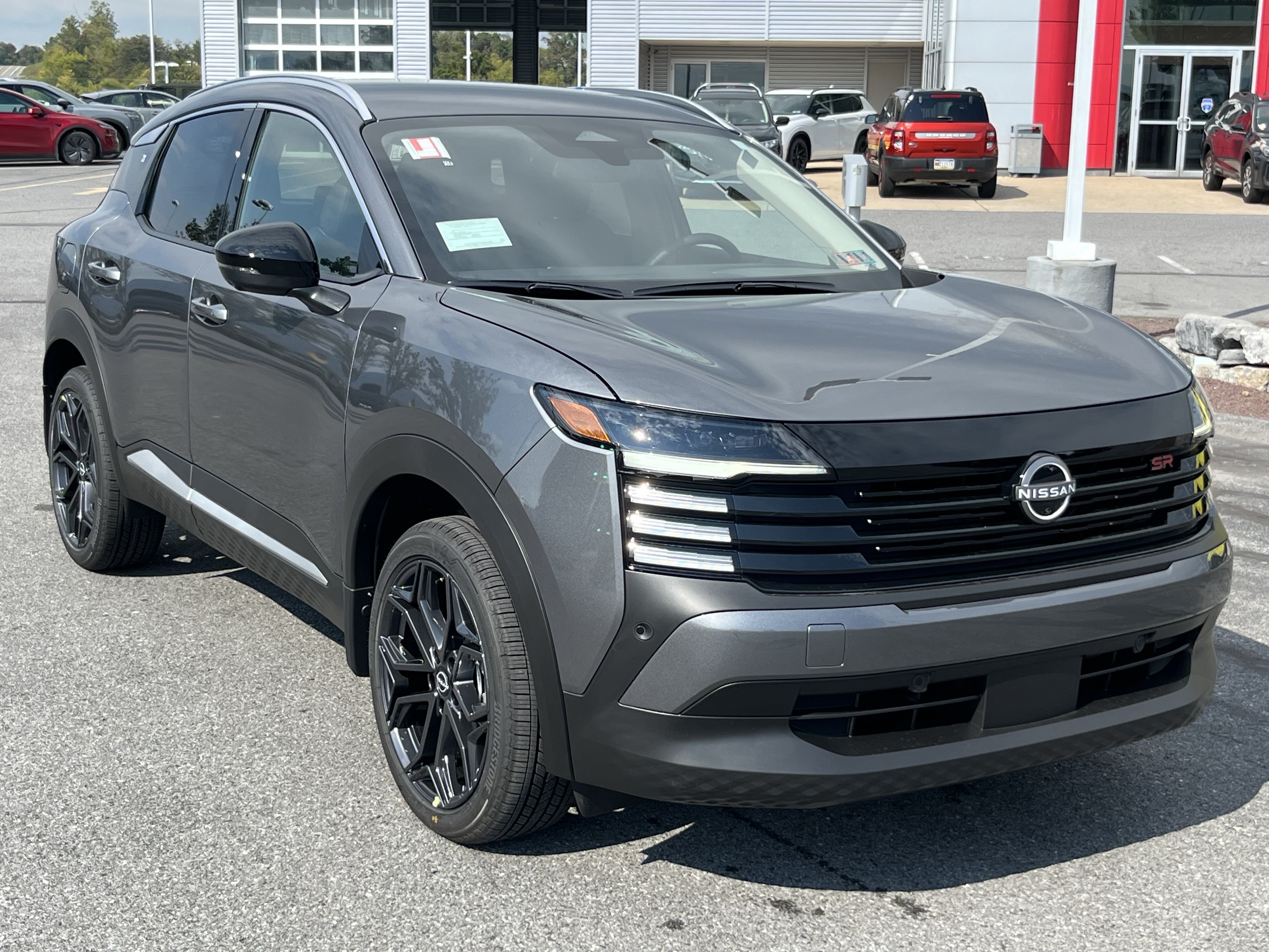 New 2027 Nissan Kicks SR SUV