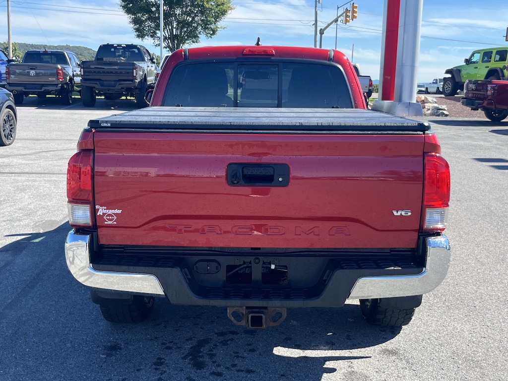 Used 2017 Toyota Tacoma TRD Off-Road TRD Off Road Access Cab 6 Bed V6 4x4 AT