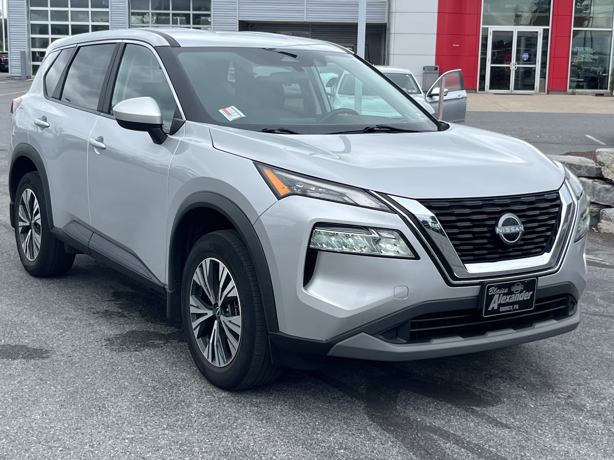 2023 Nissan Rogue