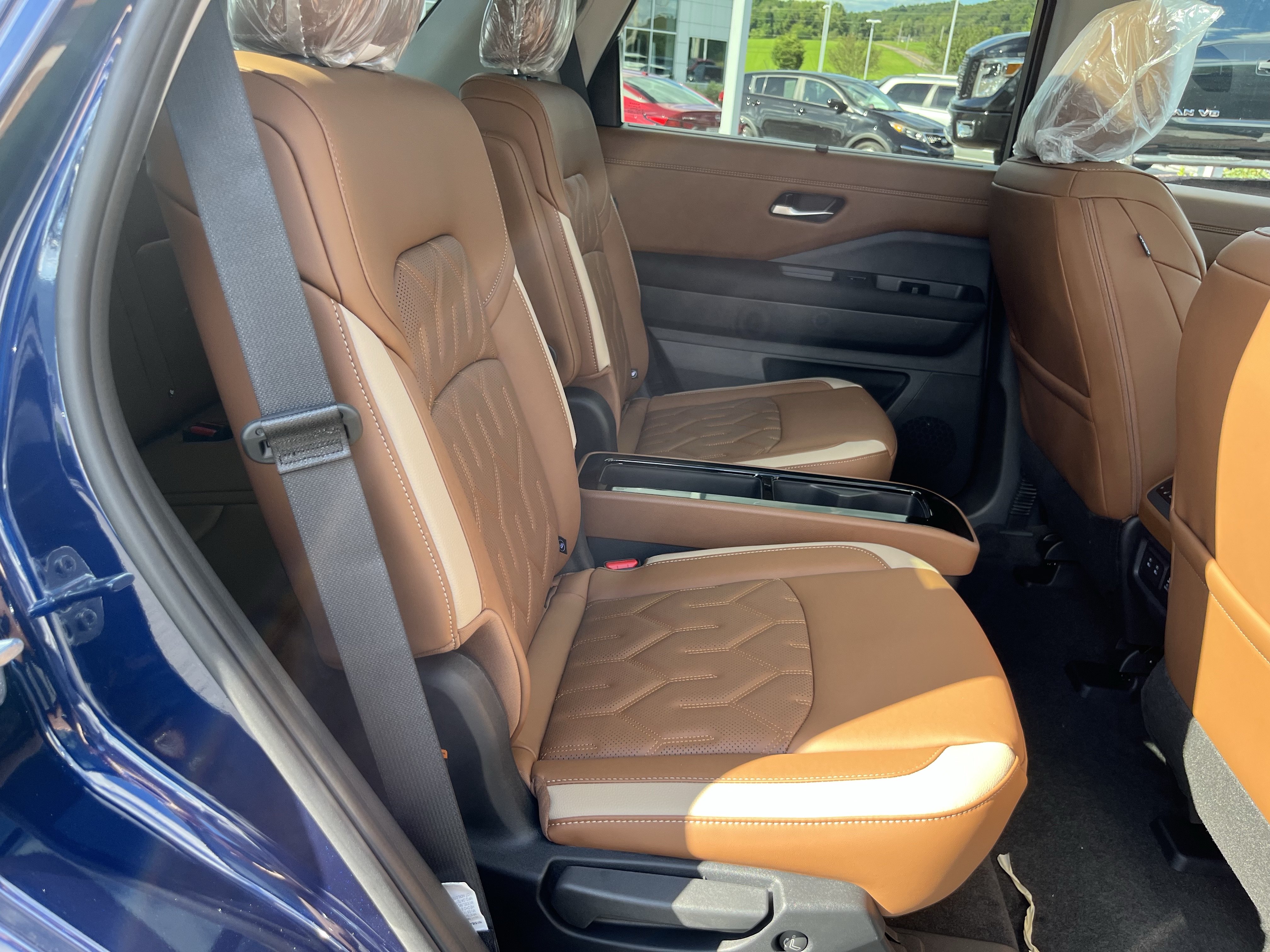 New 2026 Nissan Pathfinder Platinum SUV