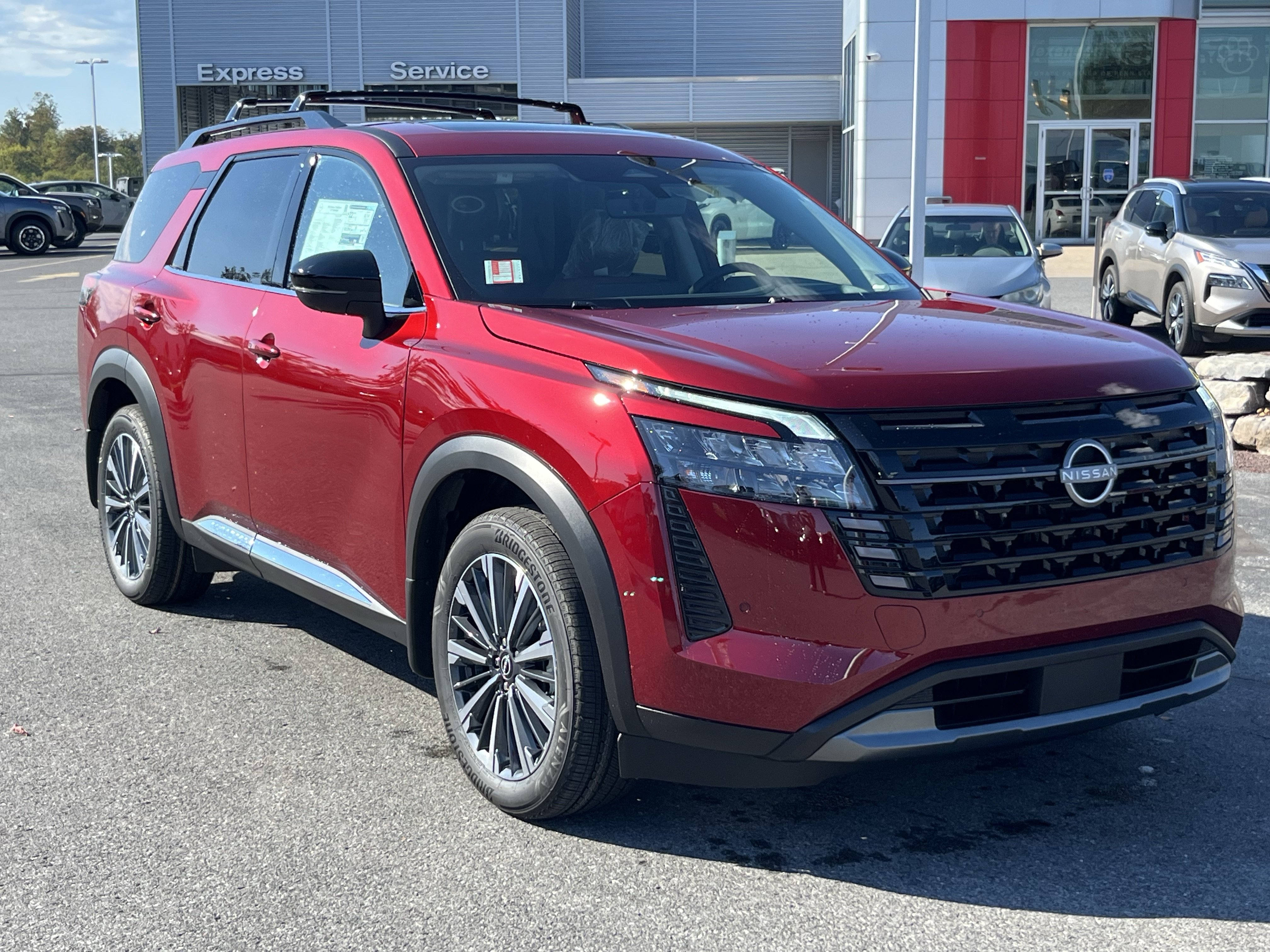 New 2026 Nissan Pathfinder Platinum SUV