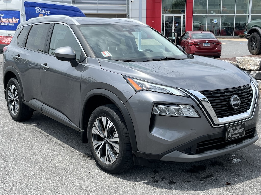 Used 2023 Nissan Rogue SV SUV