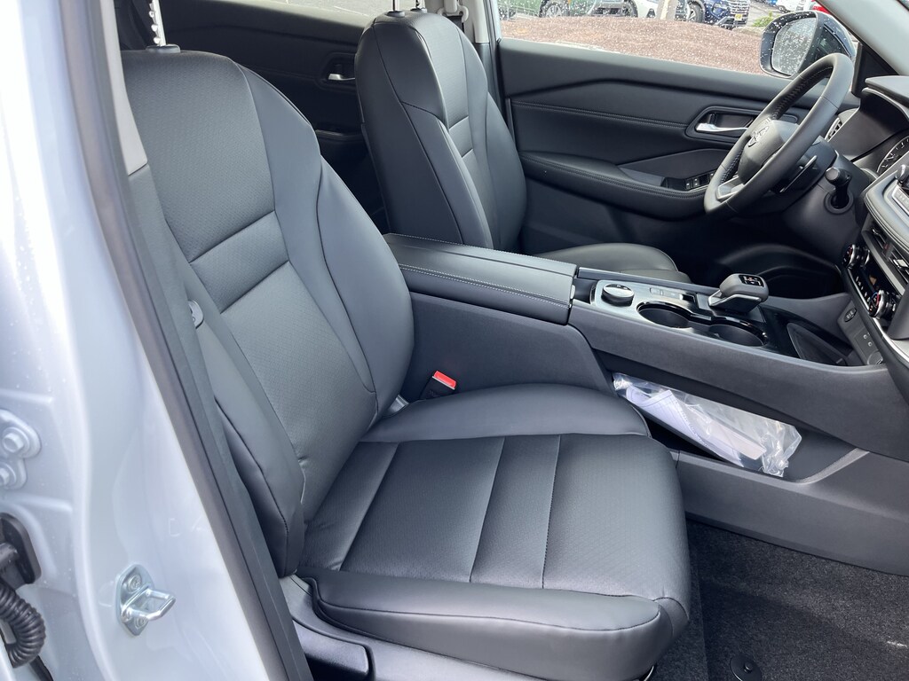 New 2026 Nissan Rogue Dark Armor SUV